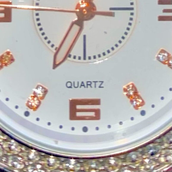Quartz PD 👑 Japan Movt E-11 Womens Watch - Picture 3 of 9